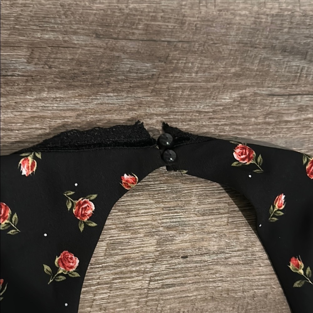 Disney Princess Floral Black rose Long Sleeve shorts Romper with belt Size XL - Picture 6 of 15